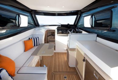 Apreamare - Gozzo 38 Cabin Int (9)_Island Yachts Broker